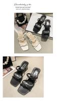 Nueva Moda de Verano Sandalias Plisadas Gruesas con Tacón Medio y Punta Descubierta - details 10