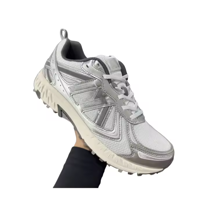 Zapatos de alta calidad para hombres y mujeres retro deportes casuales versátiles papá zapatos de carrera. - 1