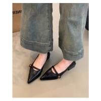 2025 nueva primavera y otoño francés puntiagudo tacón medio zapatos Mary Jane zapatos de boca poco profunda de los niños de una palabra hebilla cinturón tacón grueso zapatos individuales - details 5