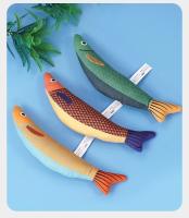 C002 viene con hierba gatera, varios peces simulados y juguetes para gatos - details 11