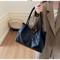 Nueva moda bolso de mano popular versátil de gran capacidad diario de viaje bolso de hombro para mujer - details 9
