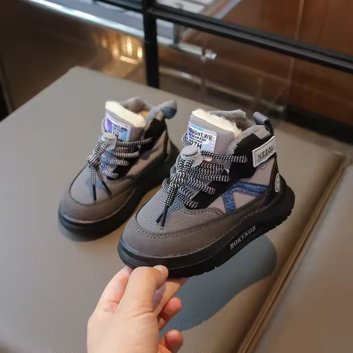Zapatillas Coreanas Antideslizantes para Niños y Niñas Zapatos de Invierno Versátiles con Suela Suave - 1
