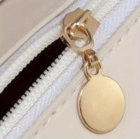 MEJORADA Neceser cosméticos de viaje de CUELO SINTÉTICO gran capacidad, estuche de maquillaje portátil para mujer, organizador de artículos de tocador multifuncional impermeable, bolsa de almacenamiento - details 2