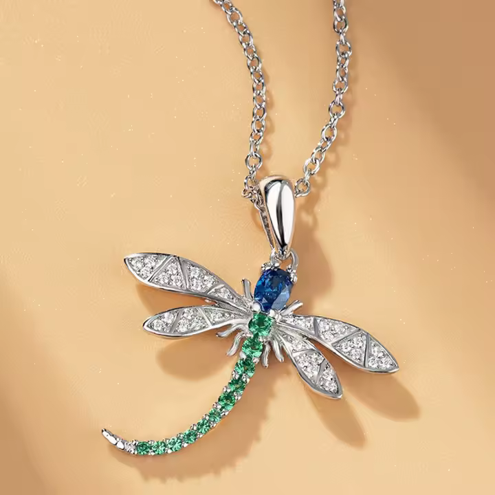 Colgante único de insectos, collar de libélula y colgante de moda para ropa de mujer. - 1