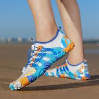 Zapatos acuáticos de verano para niños, zapatos acuáticos antideslizantes para hombres y mujeres, zapatillas deportivas de playa descalzas, novedades, talla 26-41, 2024 - details 14