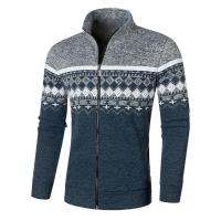2025 Chaqueta de jacquard fina y holgada informal con cuello levantado de terciopelo para hombre, suéter de punto, estilo - details 8