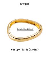 Pulsera de aleación geométrica irregular de moda, temperamento simple exagerado brillante pulsera de alta gama para mujer - details 3
