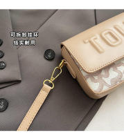 Nuevo Bolso Cuadrado Pequeño 2025 Estilo Europeo Americano Bolso de Hombro con Letras Impresas de Contraste - details 5