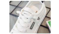 Zapatillas deportivas de tenis blancas para mujer, zapatillas deportivas informales para correr, mocasines de tendencia, monopatín de cuero para verano - details 3