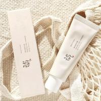 Loción de protección solar Protección solar de larga duración Crema blanqueadora de bloqueador solar ligera y no grasa Anti-UV Facial suave - details 14