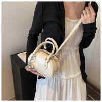 Bolso pequeño plateado de gama alta para mujer 2025 nuevo bolso de mensajero versátil popular bolso de bolos portátil de moda - details 19