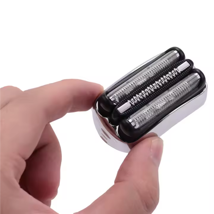 Afeitadora Eléctrica de Reemplazo Adecuada para la Serie 3 Bolsas y Viajes Especiales - 1