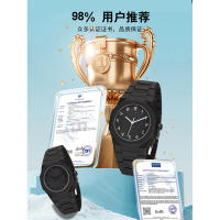 con un reloj simple para hombre de alta gama - details 6