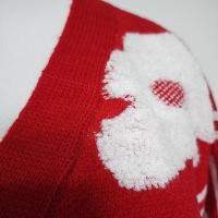 Flor flocada Nuevo cárdigan de punto rojo diseño de mujer nuevo suéter elegante de gama alta con cuello en V abrigo suéter - details 4