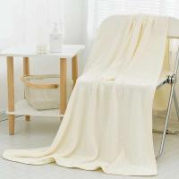 Toalla de playa de veeta de coral engrosada de alta densidad con rejilla de piña, toalla de baño suave y absorbente que no se pierde color piel - details 9