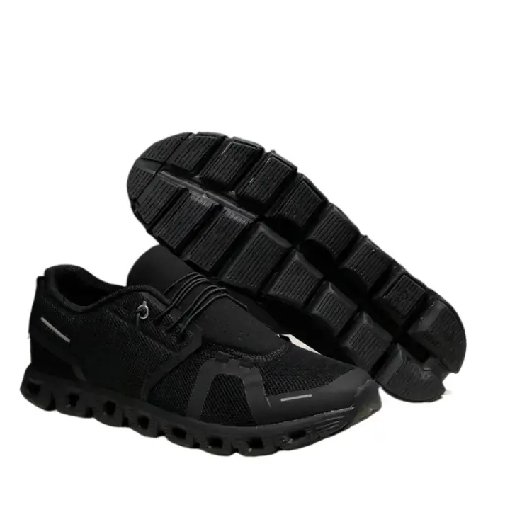 Zapatos para correr Cloud 5 All Black Trainer Hombres Mujeres Zapatos casuales Forma de zapato de tenis Negro - 1