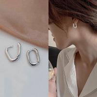 Aretes de Acero Inoxidable Gruesos Diseño Ovalado Elegante para Mujeres Joyería Punk Distintiva - details 2