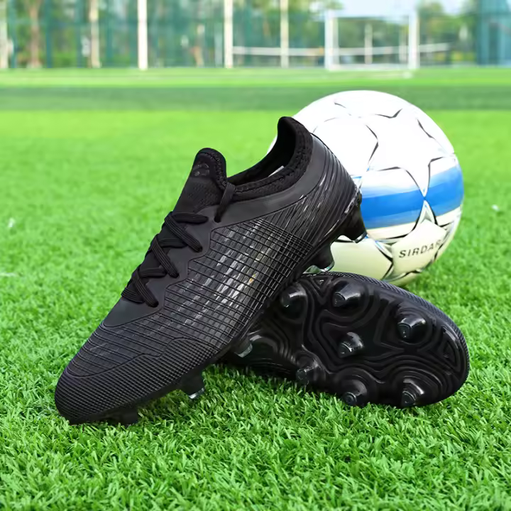 Nuevos zapatos de fútbol para niños y adultos, zapatos de entrenamiento de césped para estudiantes. - 1