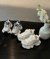 Zapatillas Deportivas Transpirables para Niños Primavera-Verano 2025 Estilo Giratorio para Papá y Niñas - details 0
