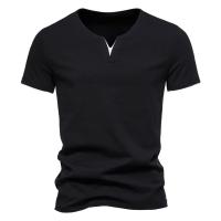 Camiseta Henley de Manga Corta para Hombre en Verano Cuello en V, Ajuste Delgado, Transpirable para Deportes y Fitness - details 6
