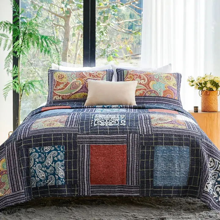 Juego de edredón de terciopelo tamaño King, juego de edredón de algodón y terciopelo, cubrecama color rojo y negro (96 x 108 pulgadas) con 2 fundas de almohada, ropa de cama ligera - 1