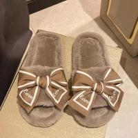 Zapatillas de Encaje para el Hogar Suaves y Elegantes Plataforma de Peluche con Diseño de Amor - details 16