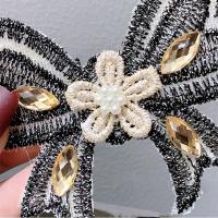 Pasta mágica sin costuras con flores para niños, accesorios de salón de corte con flequillo de mariposa y lazo, herramienta de estilismo - details 3