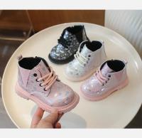 Kids Ankle Boots Fashion Versatile Girls' Patent Leather Short Boots with Love Sequins Children Princess Boots with Side Zipper - details 2