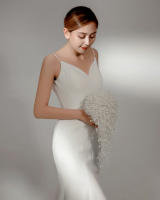 Ramo de novia hecho a mano, flor de boda, perlas completas, marfil y blanco, 100% - details 10