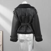 Chaqueta Larga de Lana de Oveja con Detalles de Parche Abrigo de Invierno Cálido con Cinturón y Bolsillo Moda Callejera Femenina 2024 - details 11