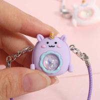 Mini bolso en miniatura para casa de muñecas con animales de dibujos animados, bolso de hombro colorido con dibujos animados, Mini bolso de plástico para muñecos de peluche - details 14