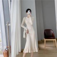 Vestido de punto de otoño e invierno para mujer, vestido largo informal de moda de Color sólido con pliegues y cuello redondo de manga larga para mujer - details 0