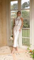Elegante Vestido Largo de Satén de Color Sólido Cuello Halter sin Mangas Ideal para Fiestas - details 9