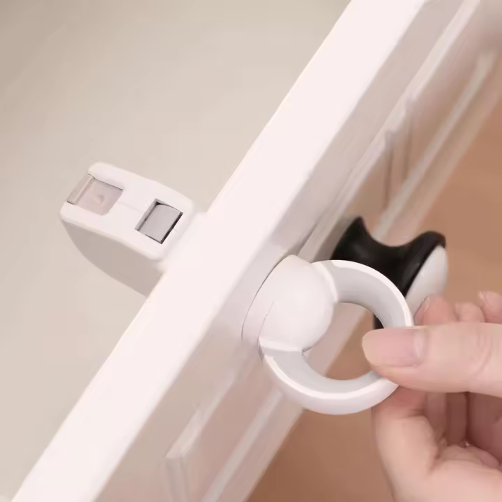 Cerradura magnética de puerta de gabinete de alta calidad de seguridad para bebés Eudemon, evita que los niños abran los gabinetes - 1