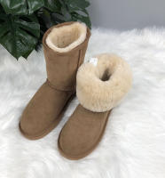 Botas de nieve básicas clásicas de Australia para mujer, zapatos de goma antideslizantes cálidos con forro de lana de cuero genuino 100% a media pantorrilla para invierno - details 1
