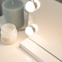 Espejo de Maquillaje con Luz, 15 Bombillas LED, 3 Modos de Luz, Intensidad Ajustable, Control Táctil, Puerto de Aumento Incluido, Blanco, 58 x 46 x 12 cm - details 2