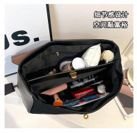 Bolso de hombro de gamuza Nuevo bolso de mano de gran capacidad para viajeros Bolso de moda para las axilas - details 15