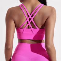 Sujetador deportivo de color sólido con espalda cruzada para mujer, top ajustado de alta resistencia, ropa interior de entrenamiento integral para gimnasio y yoga con almohadilla para el pecho - details 6