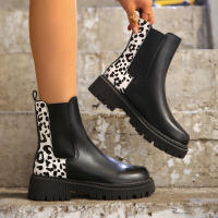 Botas Martin de mujer 2025 nueva frontera de gran tamaño otoño cabeza redonda tacón francés empalme botas casuales versátiles individuales - details 3