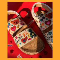 Zapatillas planas para mujer 2025 nuevas sandalias bordadas con suela de corcho ~ sandalias de vacaciones de verano - details 5