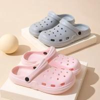 Zuecos de jardín para mujer, sandalias de playa de verano, zapatos con punta ancha para exteriores, sandalias para hombre y mujer, zapatillas de ducha para casa - details 7