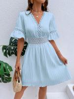 Vestido Blanco Puro de Verano Cintura de Encaje con Parche de Moda Cuello en V Manga Corta - details 4