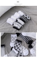Calcetines Casuales Para Mujer Transparentes Y Ligeros De Calidad Superior Transpirables Y Cómodos Medio Tubo Moda Kawaii Suaves - details 5