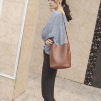 Bolso de hombro Vintage de gran capacidad para mujer, bolso cruzado informal de cuero PU, Color sólido, bolso de compras con asas - details 16