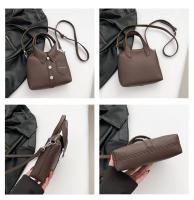 Nueva camisa versátil de moda 2025 con diseño de lichi para mujer, bolso de diseño simple con un solo hombro para mujer - details 8