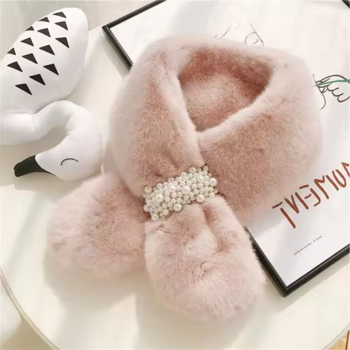 Bufanda de cuello cruzado de perlas gruesas para mujer, bufanda cálida de invierno, chal elegante, bufanda de felpa de piel de conejo de imitación de Color sólido - 1