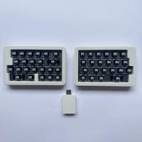 Jin45 Kit Teclado Dividido Inalámbrico Modo Único 2.4G Con Dongle, Hot Swap Personalizable, VIAL Y Color Rosa. Accesorios para teclados mecánicos gaming, compatibles con personalización y cambio rápido de interruptores. - details 1