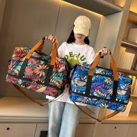 Bolsa de viaje de gran capacidad con separación de ropa seca/húmeda: tela Oxford duradera, ligera y plegable, elegante diseño cruzado para hombres y mujeres - details 2