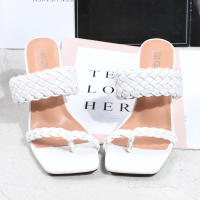 Tacones altos versátiles con punta cuadrada y tacón de aguja con tiras tejidas de una línea para pantuflas de gran tamaño. - details 7