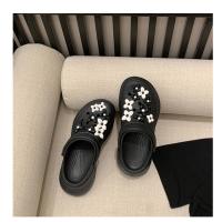 Zapatos con agujeros de suela gruesa, zapatos de cabeza de bolsa de desgaste exterior de suela blanda de EVA para mujer, zapatillas geniales - details 33